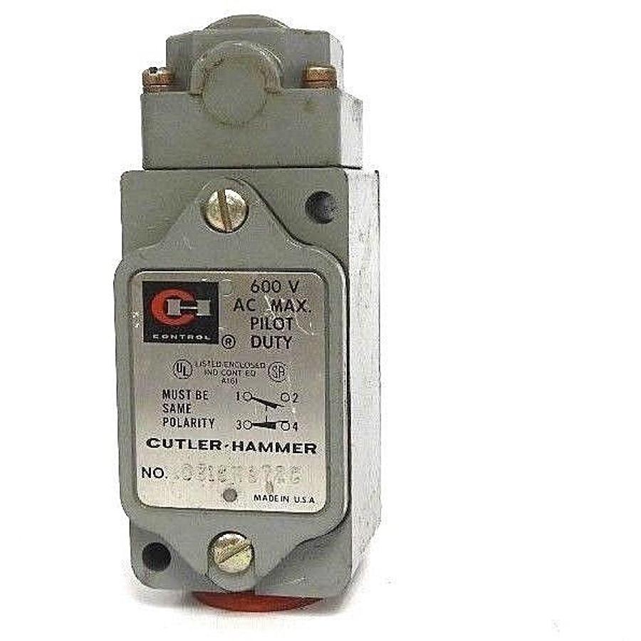 Used CUTLER-HAMMER 10316H872C LIMIT SWITCH 600V AC MAX.