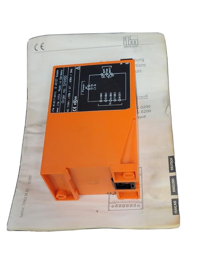 Used NEW IFM EFECTOR VS0200/110VAC-SY0100 FLOW SWITCH CONTROLLER SY0100