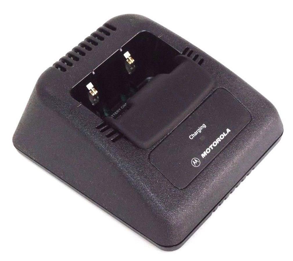NIB MOTOROLA JEDI CHARGER NTN7160A