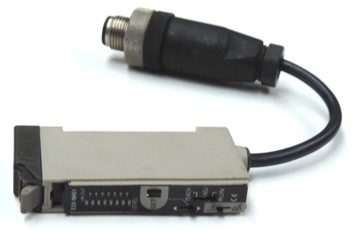 Used OMRON E3X-NH51 PHOTOELECTRIC SENSOR E3XNH51