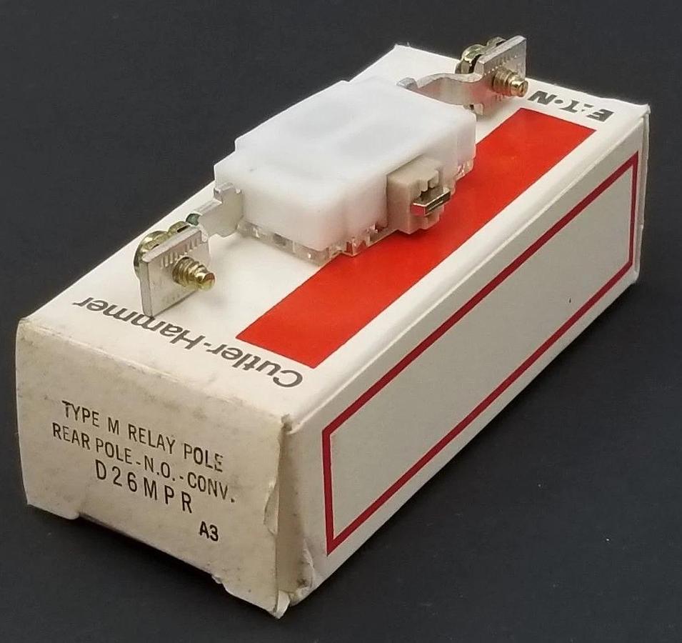 Used BOX OF 10 NEW CUTLER HAMMER D26MPR TYPE M RELAYS POLE REAR POLE N.O. CONV SER A3
