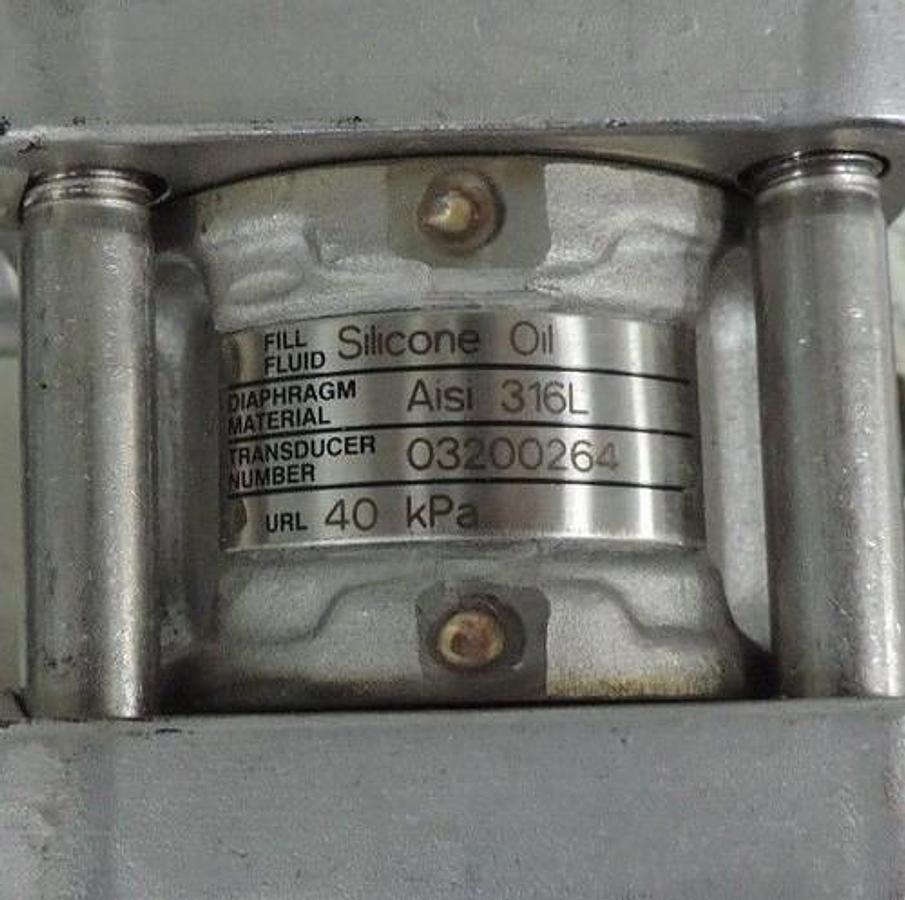 Used NEW ABB HART 600T EN SERIES PRESSURE TRANSMITTER W/ TRANSDUCER & 2 SENSORS