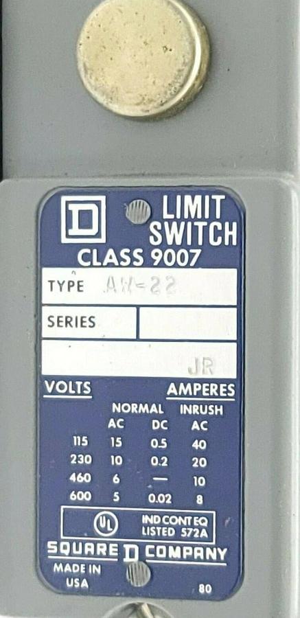Used NIB SQUARE D 9007-AW-22 POSITION SWITCH R.H PUSH ROD PLUNGER 9007AW22 SER. A