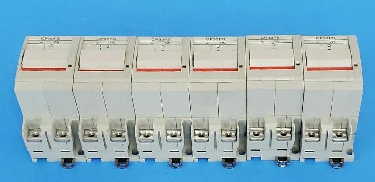 Used LOT OF 6 FUJI ELECTRIC CP32FS/7 CIRCUIT PROTECTORS CP32F-S007, 7A, 2-POLE
