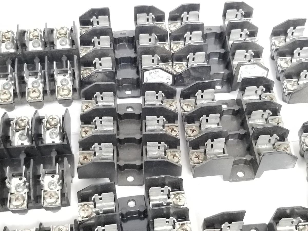 Used LOT OF 23 MARATHON F30A3SP FUSE HOLDERS 250V, 30A, 3P, 10AWG, 98130-3