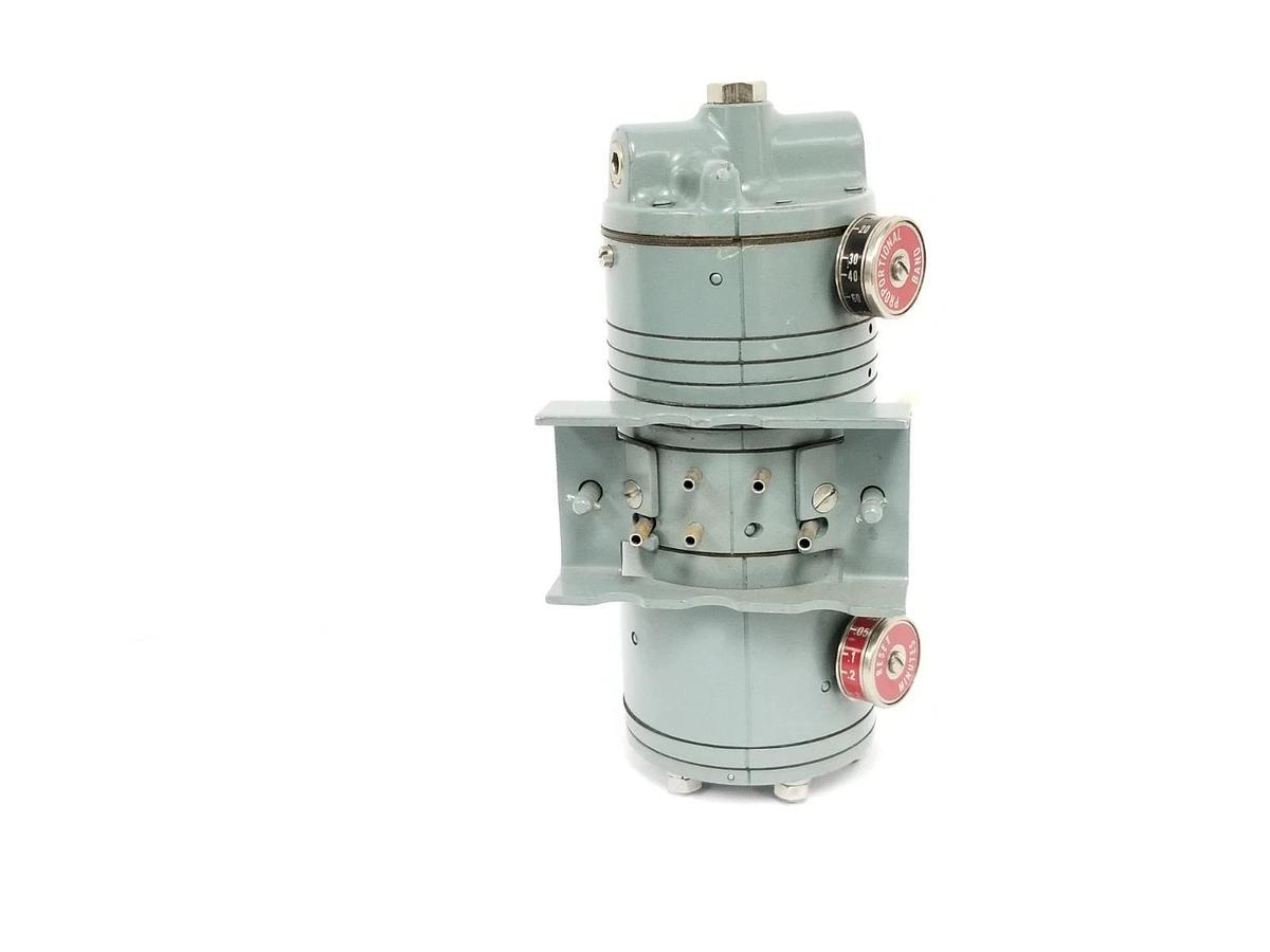 Used SIEMENS / MOORE NULLMATIC CONTROLLER (UNKNOWN PART NUMBER)