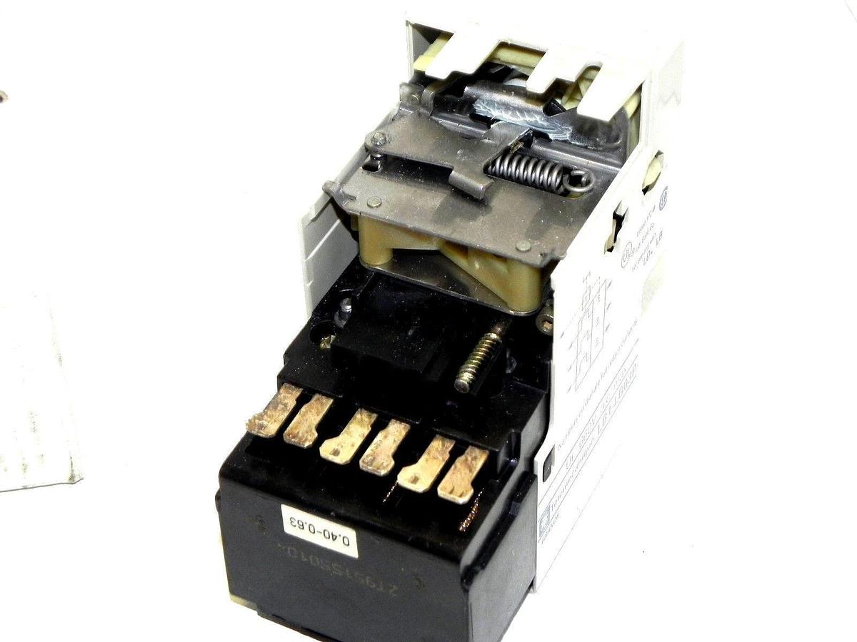Used TELEMECANIQUE LB1-LB03P04 PROTECTION MODULE UI: 660V A.C. MAX. LB1LB03P04