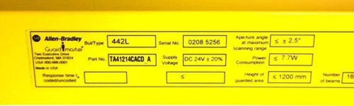 Used ALLEN BRADLEY 442L-TA41214CACD /442L-RA41214CBCD SafeShield LIGHT CURTAIN SET