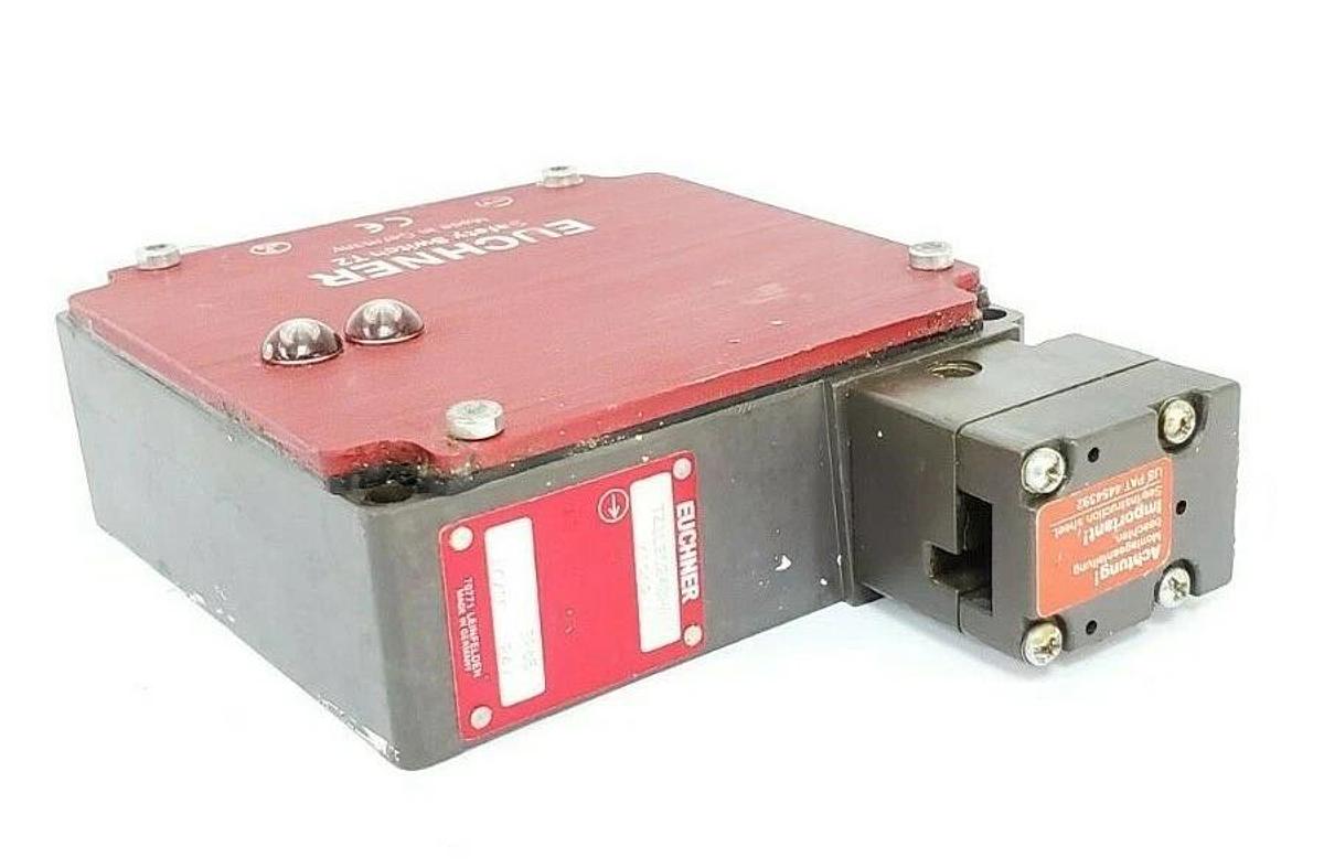 Used EUCHNER TZ1LE024BHA-C1902 TZ SAFETY SWITCH 24V AC/DC TZ1LE024BHAC1902