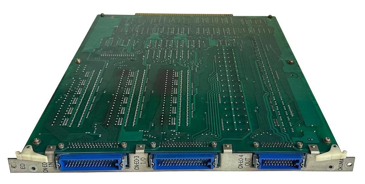 Used OKUMA E4809-032-452-B / 1911-1120-31-143 OPUS 5000 EC BOARD