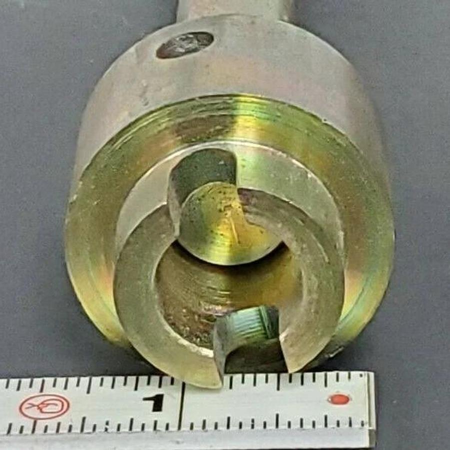 Used WESTINGHOUSE 423D994G02 OPERATOR SHAFT ASSEMBLY (4KV BREAKER LEVER)