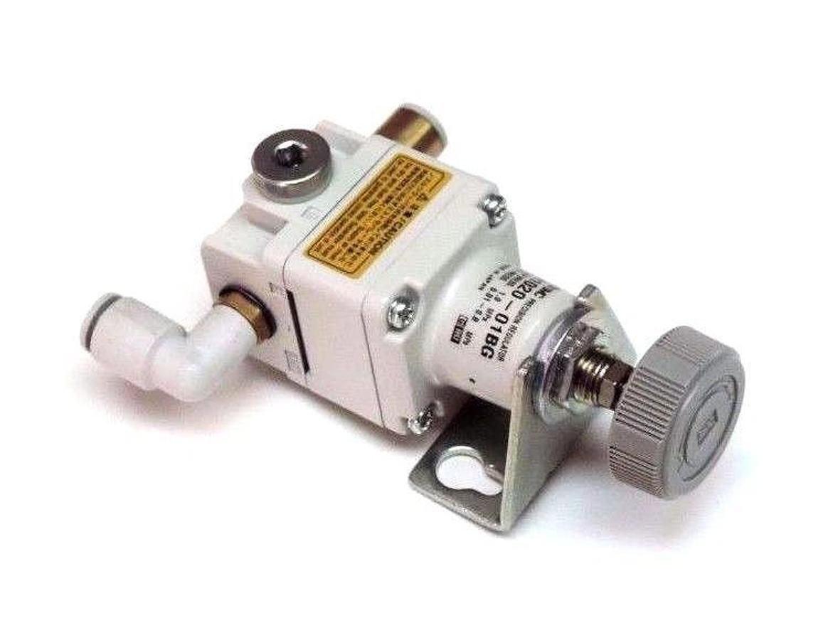 Used SMC IR1020-01BG PRECISION REGULATOR 1.0MPa SUPPLY PRESS. 0.01-0.8MPa OUTPUT