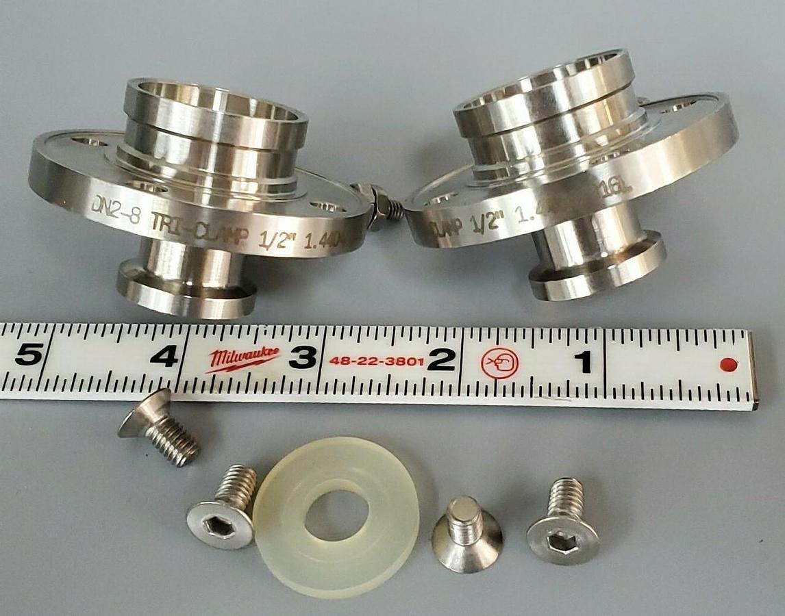 Used LOT OF 2 NEW TRI-CLAMP DN2-8 1/2'' FLANGE ADAPTERS 1.4404/316L 38MP-.50-316