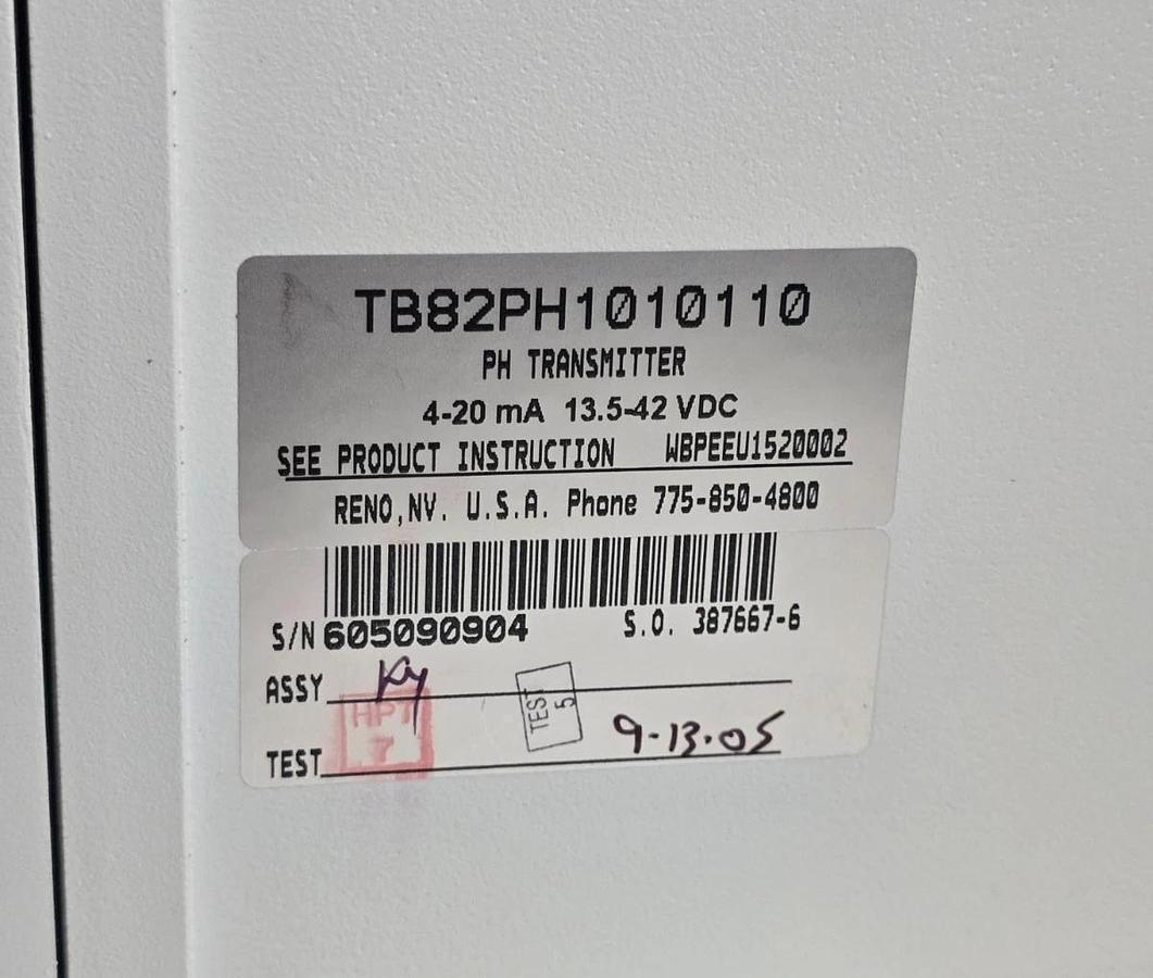 ABB TB82PH1010110 | TB82 pH / Redox ORP Transmitter 4-20mA 13.5-42VDC Pipe Mount
