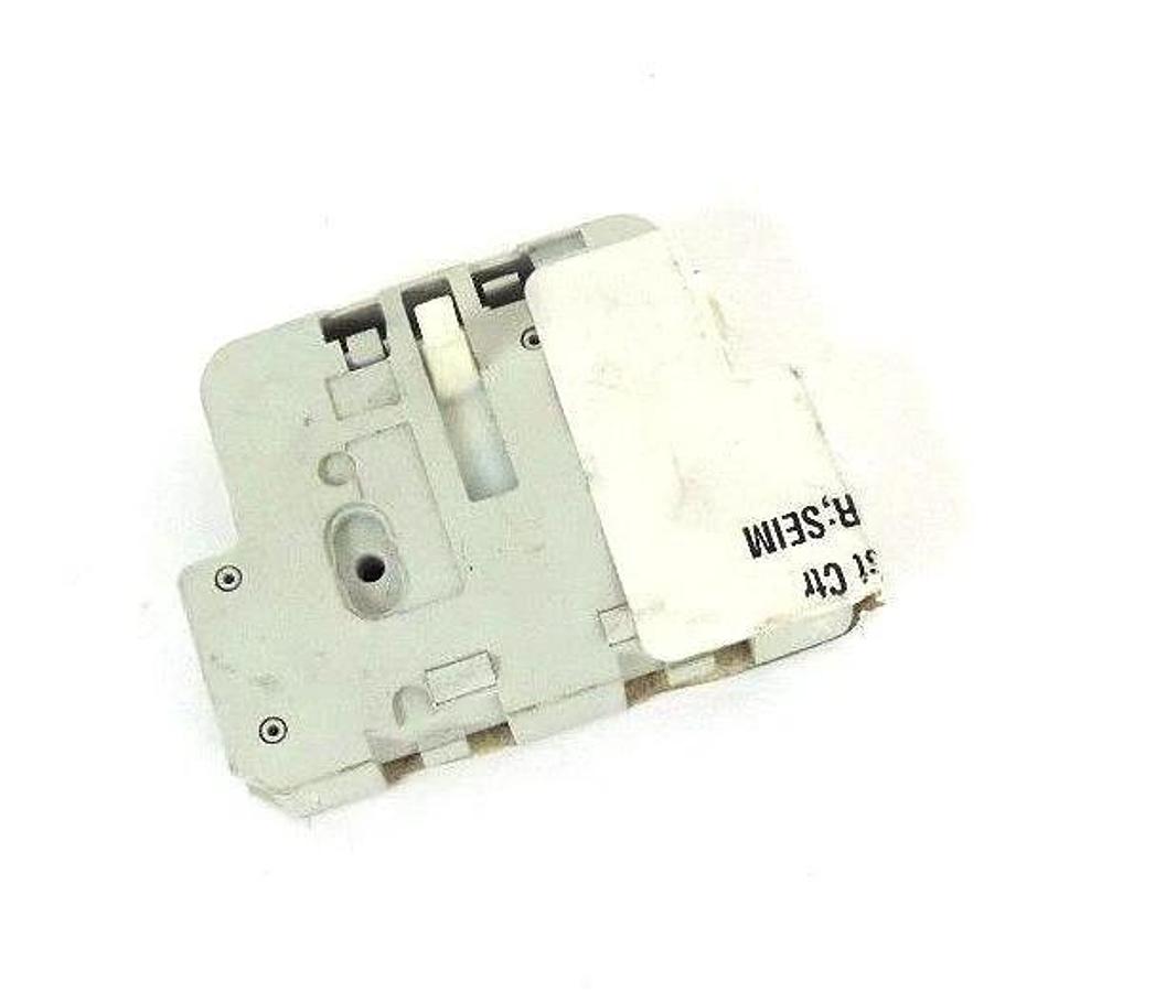 Used SIEMENS 3TY7561-1AA00 AUXILIARY CONTACT SWITCH 3TY75611AA00