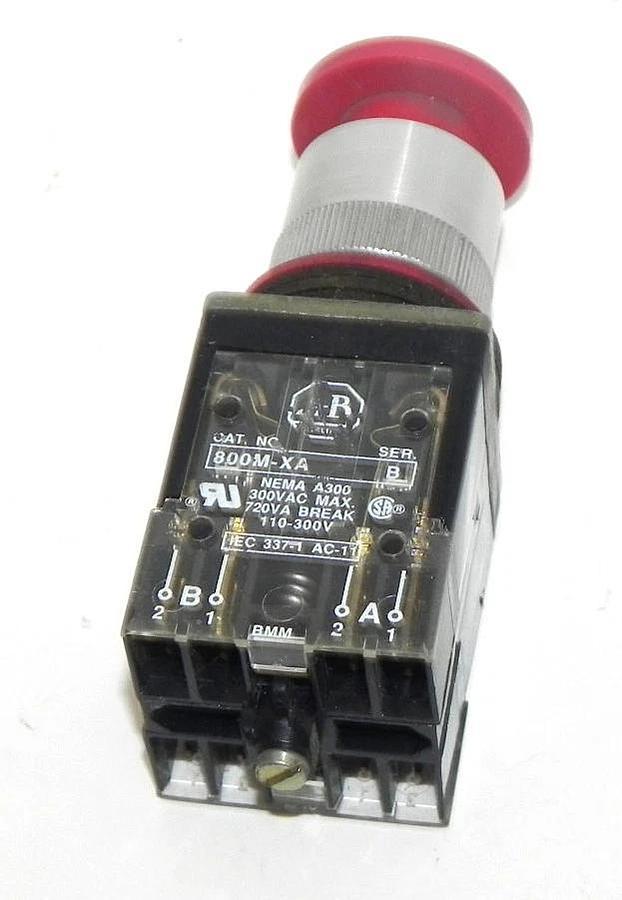 Used ALLEN BRADLEY 800MR-D6 SER. A PUSH BUTTON 800MRD6 W/ 800M-XA B CONTACT BLOCKS