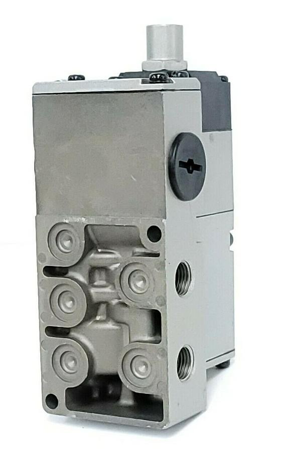 NIB SMC VS4110-029TP SOLENOID VALVE 4-5PORT VALVE VS4110029TP