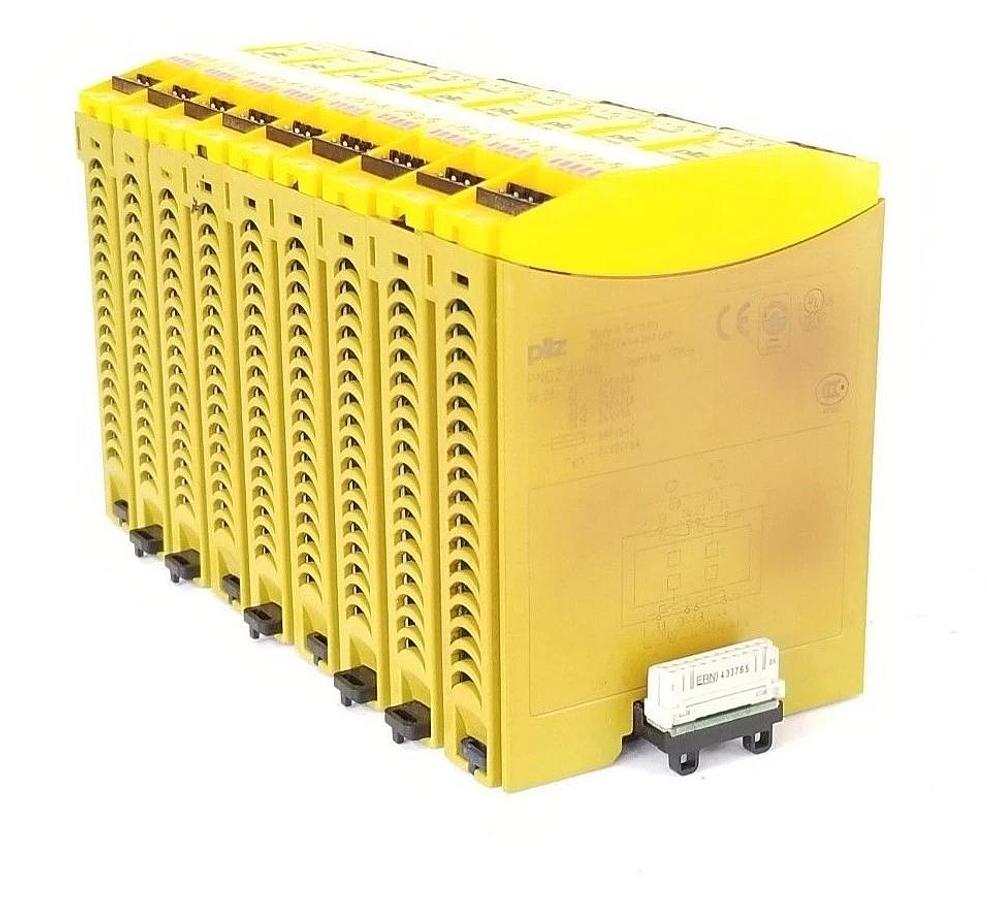 Used LOT OF 9 PILZ PNOZ-MO4P SAFETY RELAY EXPANSION MODULES PNOZMO4P
