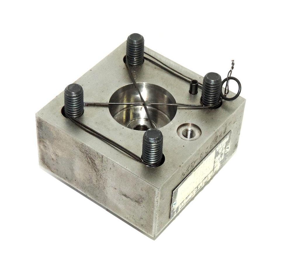 Used NEW OILGEAR COMPANY A08-NNNNNN-VU-A2 CYLINDER BLOCK L. NO. L722808-323