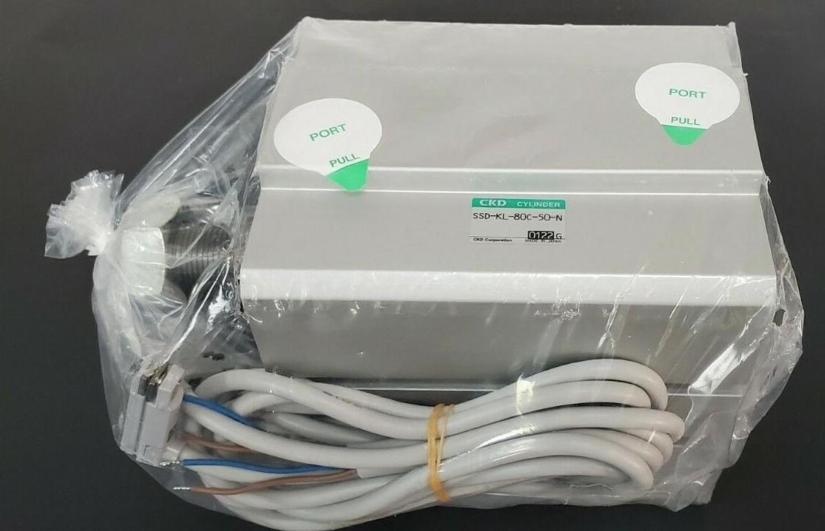 Used NIB CKD SSD-KL-80C-50-N CYLINDER W/ 2 T2YV REED SWITCHES SSDKL80C50N