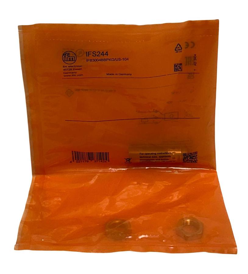 Used IFM IFB3004BBPKG/US-104 / IFS244 INDUCTIVE PROXIMITY SENSOR 10-30VDC 100mA NSFS