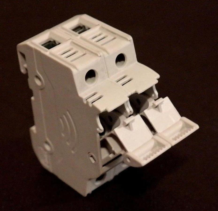 Used EDISON EHCC FUSEHOLDER 2-FUSE, 600V, 30A, 50/60HZ