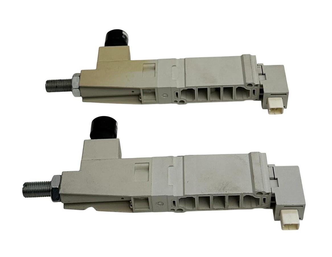 Used 2 SMC SY50M-N0-P / SY50MN0P PNEUMATIC PRESSURE REGULATORS W/ GAUGE 1-PORT USNP