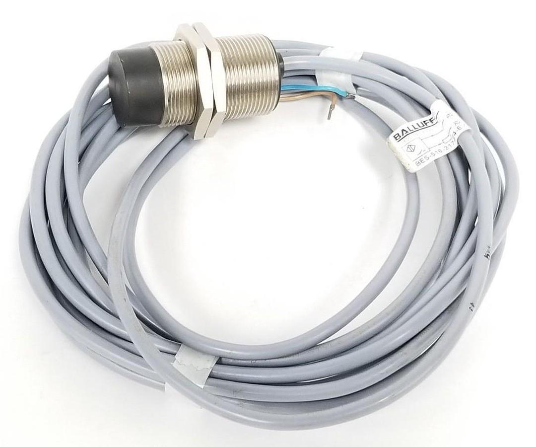 Used BALLUFF BES-516-217-E4-E-05 INDUCTIVE SENSOR 20-250VAC/DC 5-250mA Sn=15MM