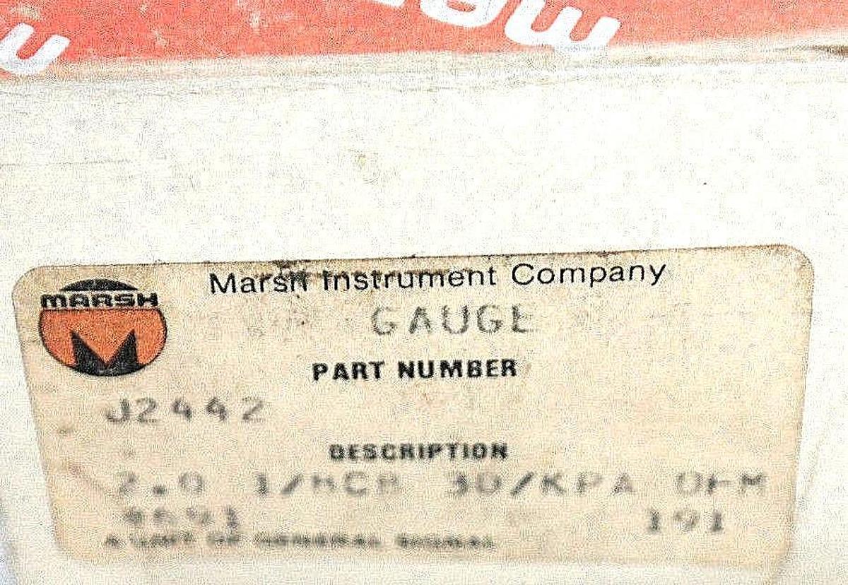 Used NEW MARSH J2442 PRESSURE GAUGE 2IN, 0-30PSI, 0-210KPA, 1/8NPT
