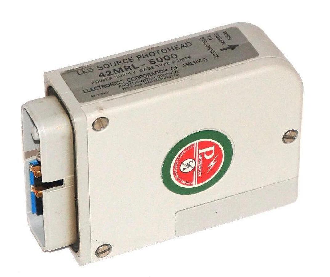 Used ALLEN BRADLEY PHOTOSWITCH 42MRL-5000 LED SOURCE PHOTOHEAD 42MRL5000