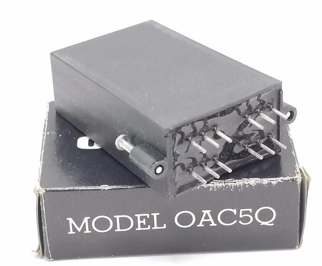 Used NIB OPTO 22 OAC5Q 4-CHANNEL AC OUTPUT MODULE