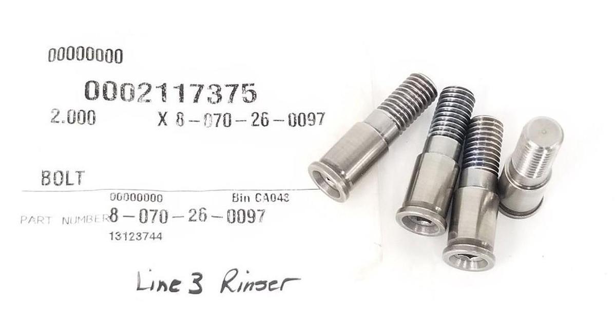 LOT OF 4 NEW GM / KRONES 13123744 BRACKET PIN BOLTS 8-070-26-0097