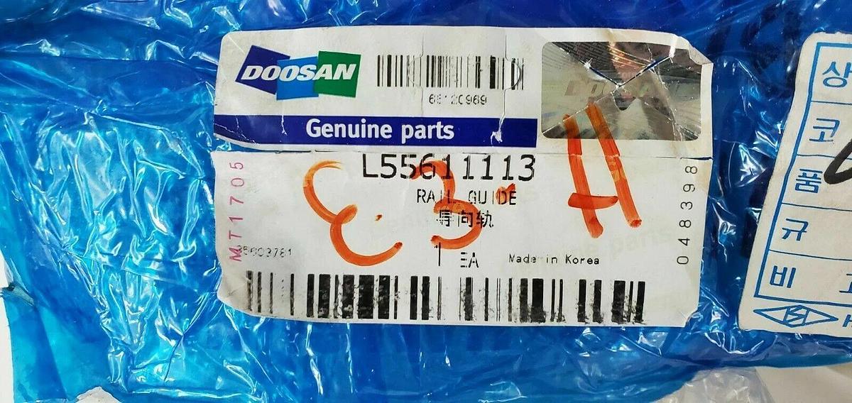 DOOSAN L55611113 GUIDE RAIL