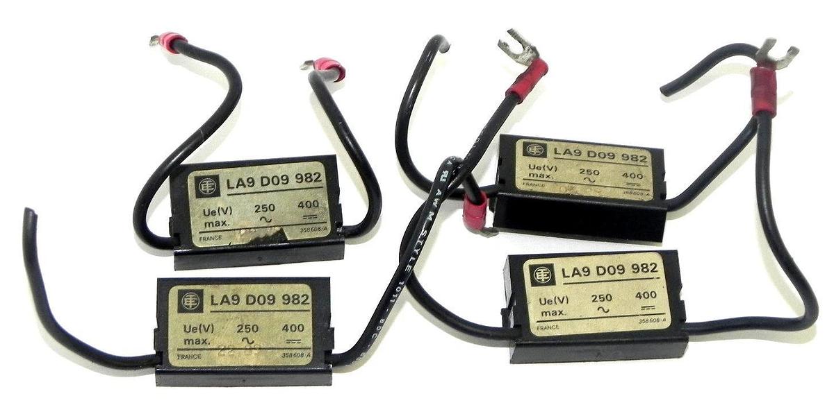 Used LOT OF 4 TELEMECANIQUE LA9 D09 982 SUPPRESSOR LA9D09982