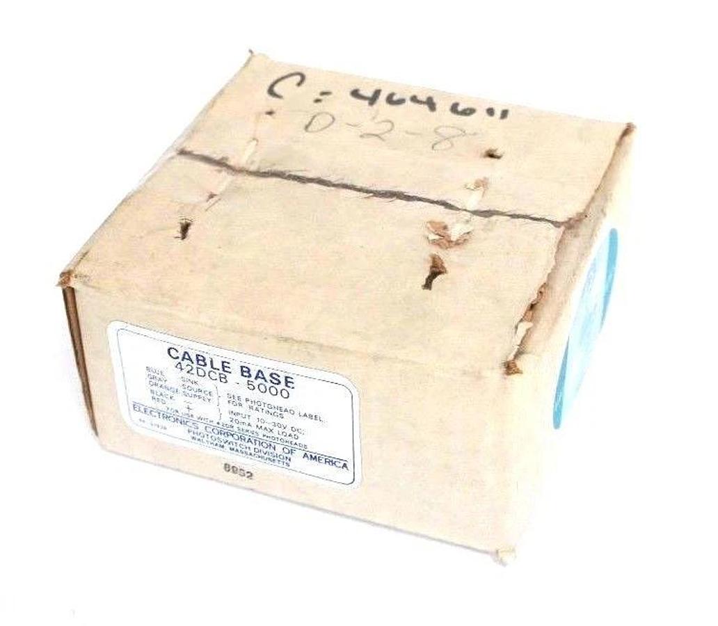 NIB ALLEN BRADLEY PHOTOSWITCH 42DCB-5000 CABLE BASE 42DCB5000