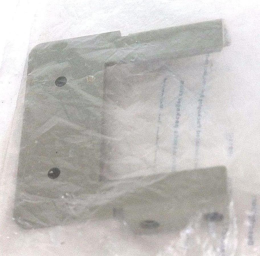 Used NEW AUTOMATED PACKAGING SYSTEMS PS114 BRACKET, EYE MOUNTING, 70245A1