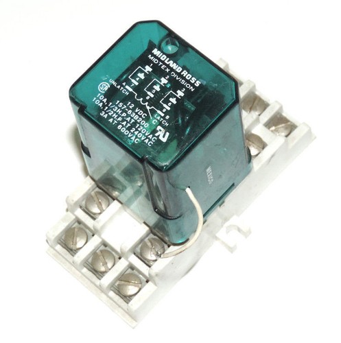 Used MIDLAND ROSS 157-63B200 RELAY W/ BASE, 15763B200, 12VDC