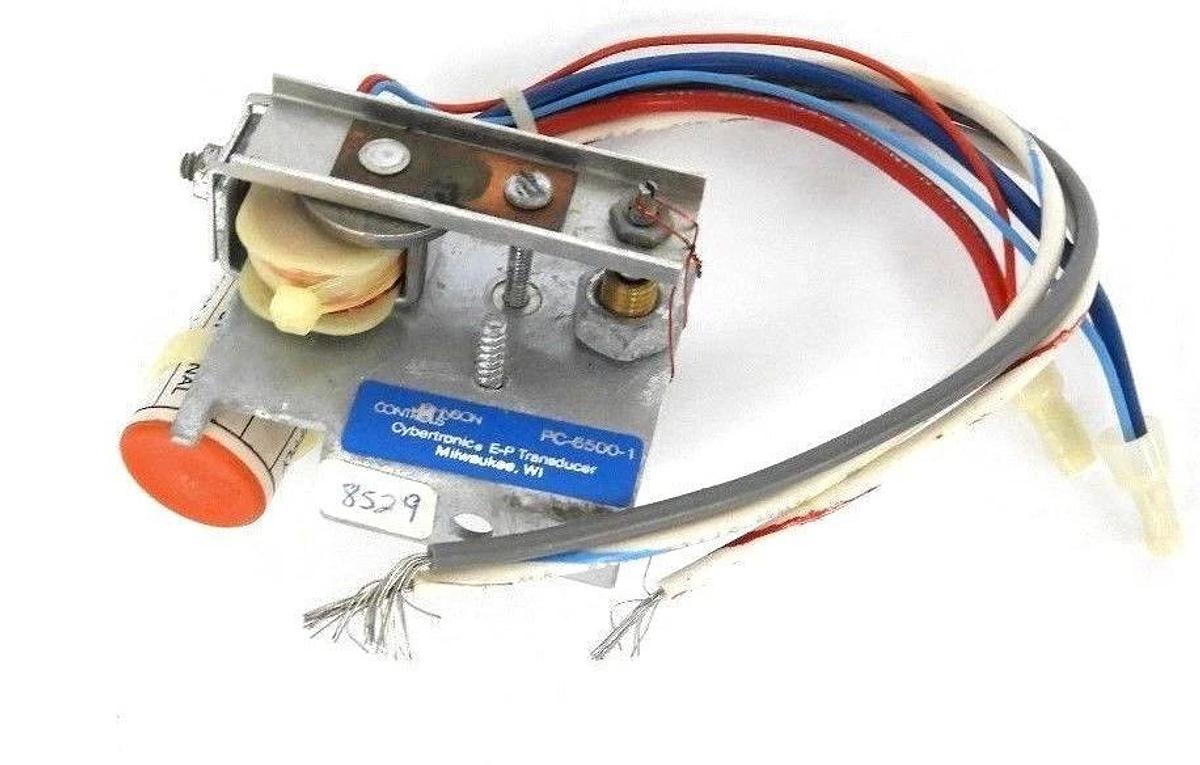 Used NIB JOHNSON CONTROLS P/N: H27-5024-26 CODE: PC-6500-1 CYBERTRONIC E-P TRANSDUCER