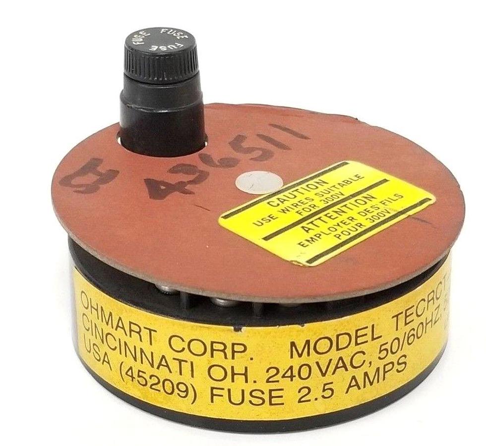 Used OHMART CORP. TECRCT-0046590 TEMPERATURE CONTROLLER CRBDHC-0046591 REV. B