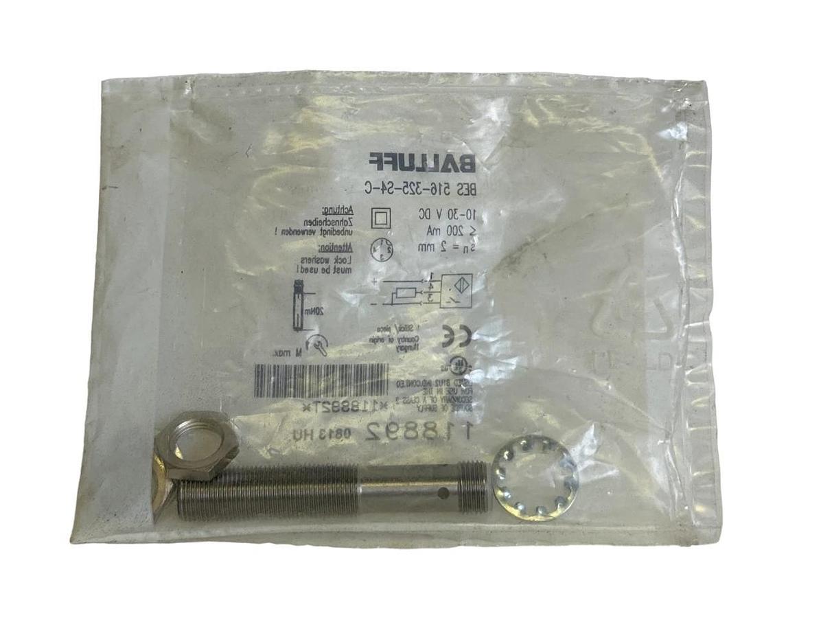 Used NEW BALLUFF BES 516-325-S4-C / BES516325S4C INDUCTIVE PROXIMITY SENSOR 10-30Vdc