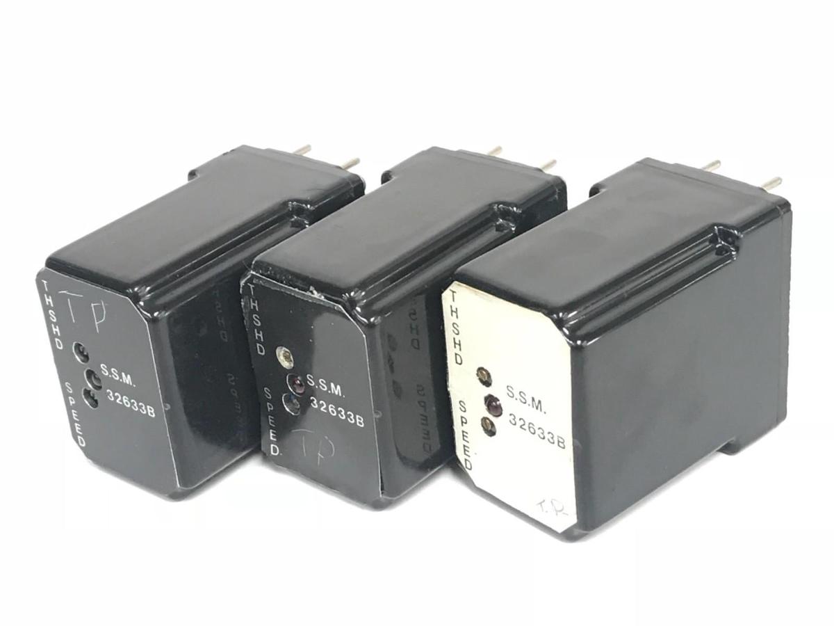 Used LOT OF 3 THSHD SPEED RELAYS S.S.M. 32633B