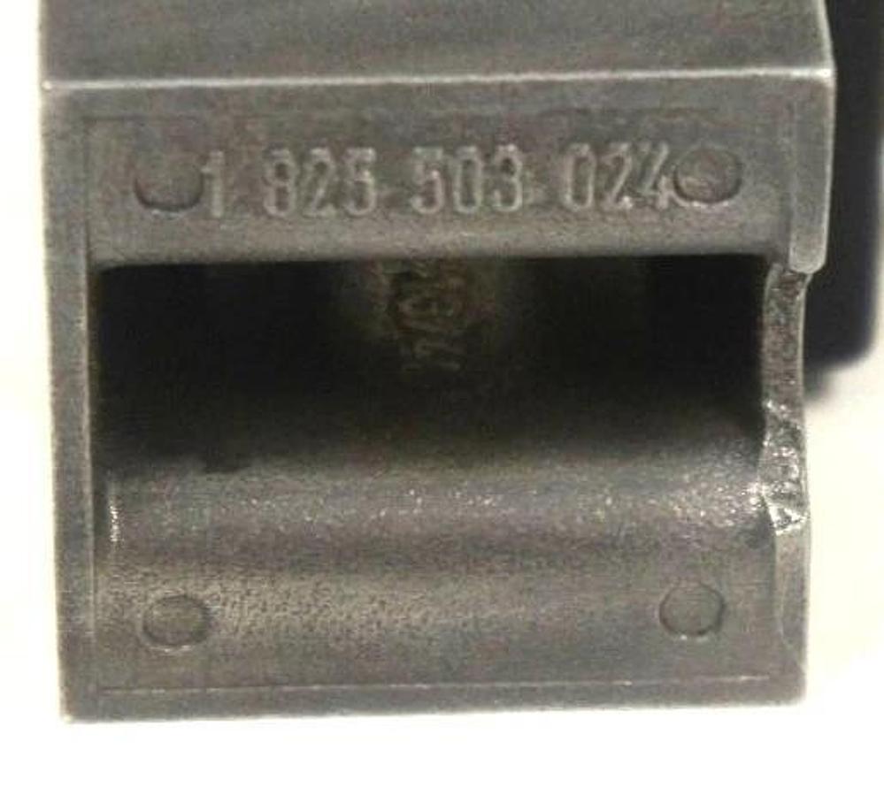 Used BOSCH 0 820 005 201 SOLENOID VALVE W/ 1 824 210 104 AND W/ 1 825 503 024