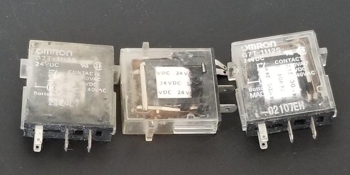 Used LOT OF 3 OMRON G7T-1112S 24VDC RELAYS G7T1112SDC24