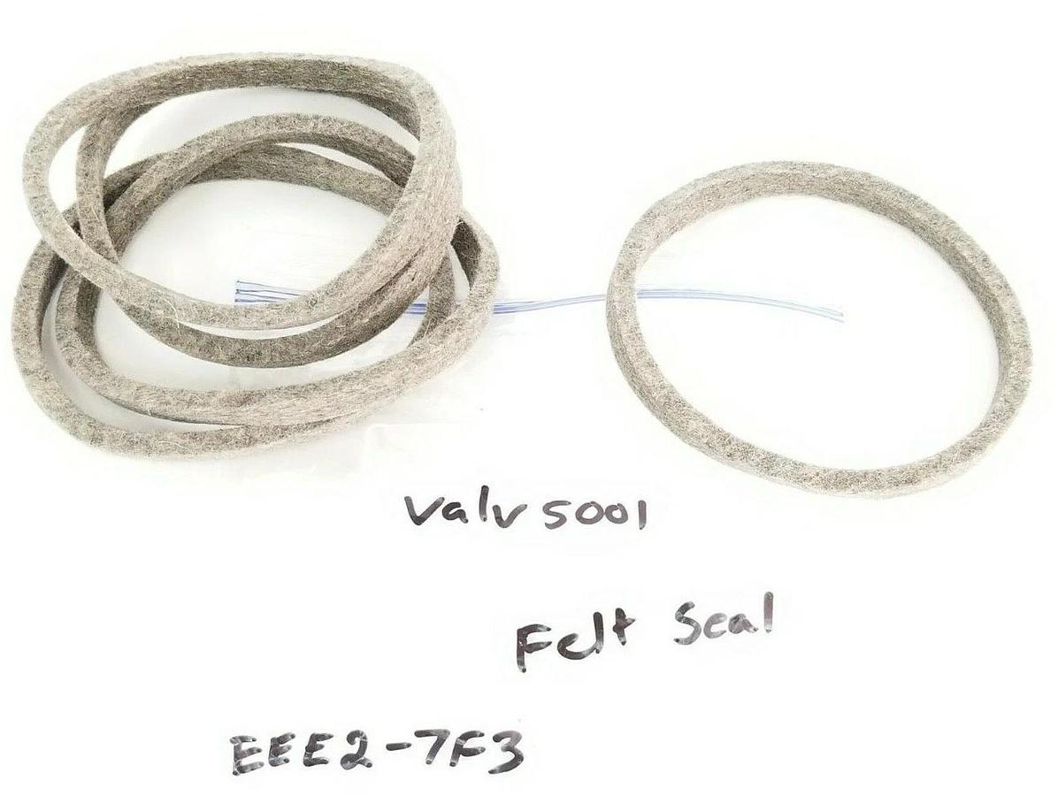 LOT OF 5 NEW GENERIC EEE2-7F3 FELT SEALS, ~4-1/8" ID, ~4-5/8" OD, EEE27F3