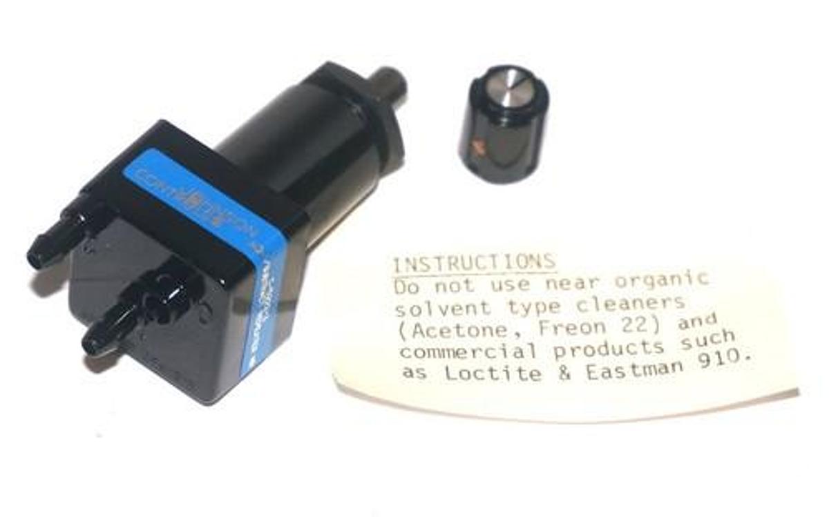 NIB JOHNSON CONTROLS C-5222-3 ADDING/SUBSTRACTING REPEATER C52223