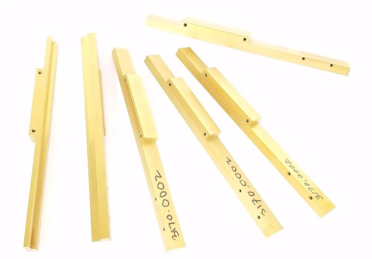 LOT OF 6 NEW GENERIC 3170.0002 GUIDE WAFER POS. 1 CENTER MOUNTED 1648-062-020B