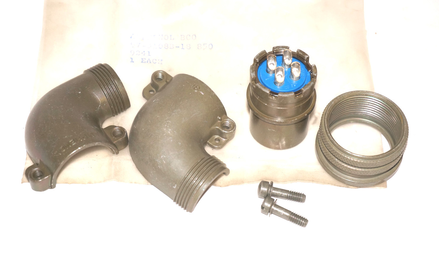 NEW AMPHENOL 97-3108B-18-850 CONNECTOR KIT 973108B18850