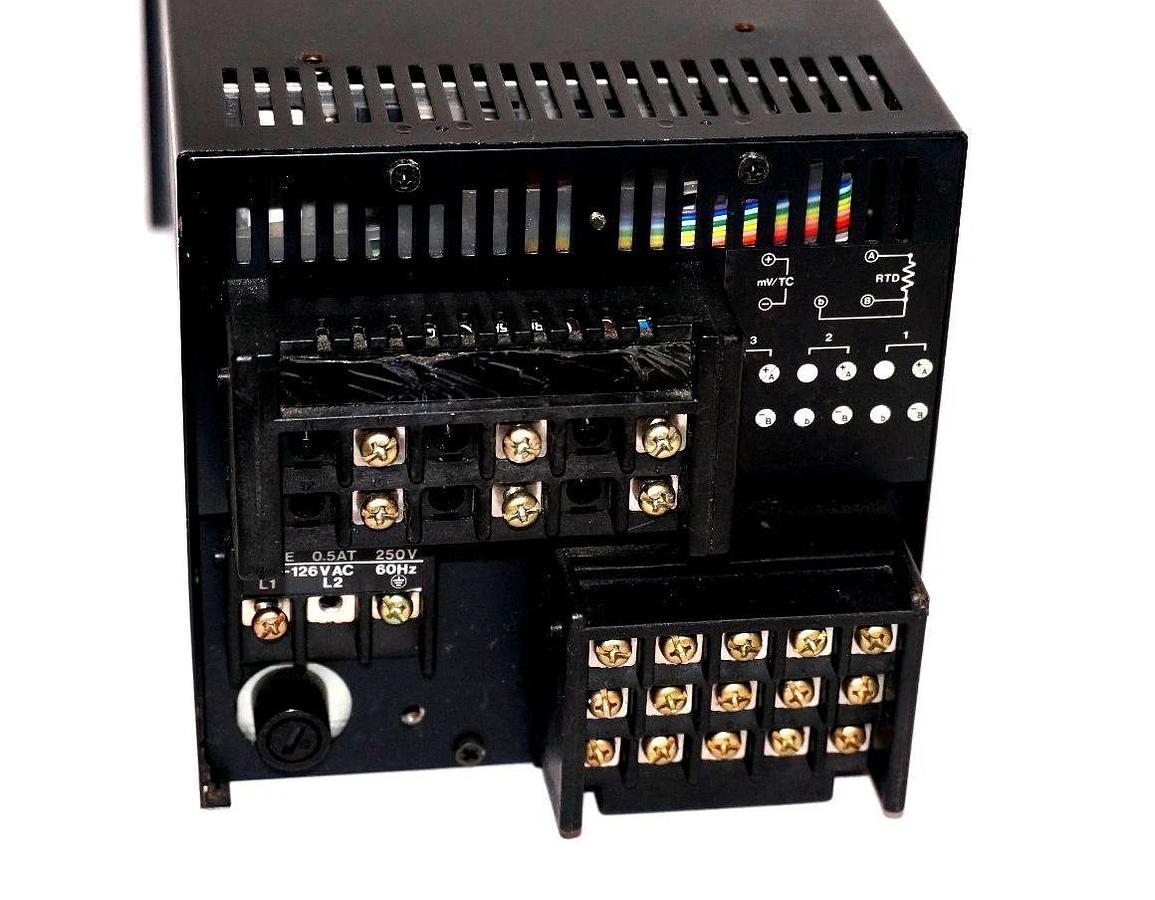 Used YOKOGAWA 4153-555/BU/AK-04/REM/PS/YCA CHART RECORDER 4153555BUAK04REMPSYCA
