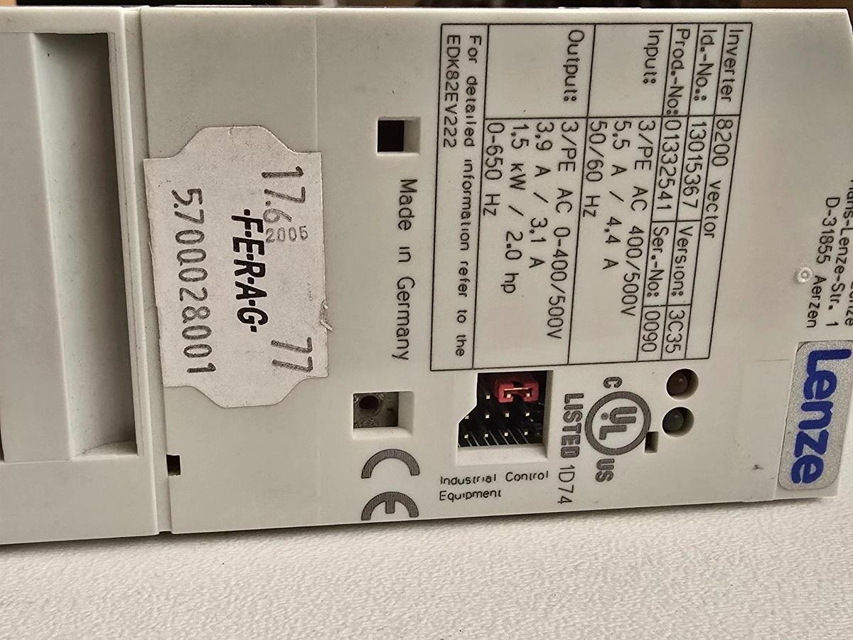 Lenze E82EV152P4C Inverter 8200 1.5kW 2HP 3~400V 13015367 E82EV152_4C 5700028001