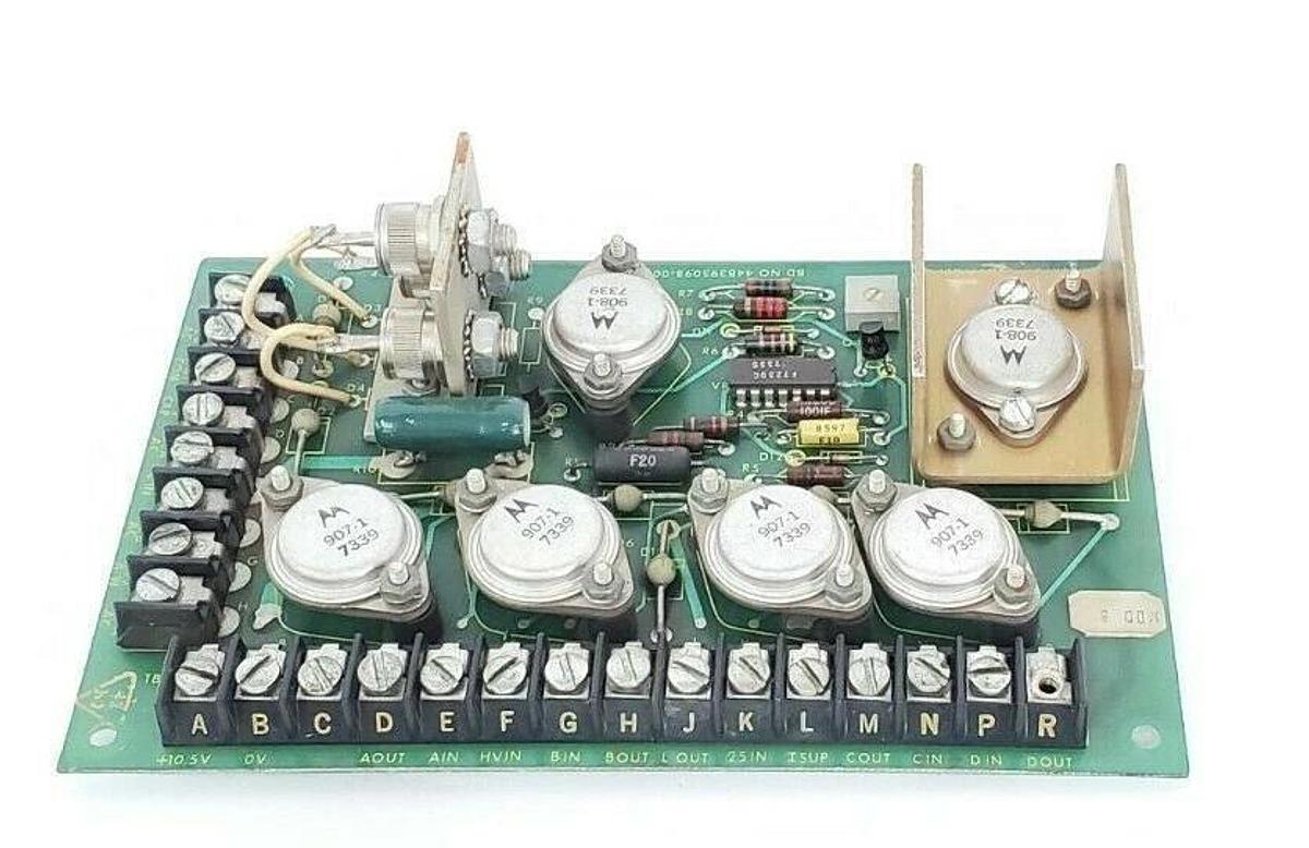 Used GENERAL ELECTRIC GE 44B395098-001 CNC PCB BOARD USED 44B395098001